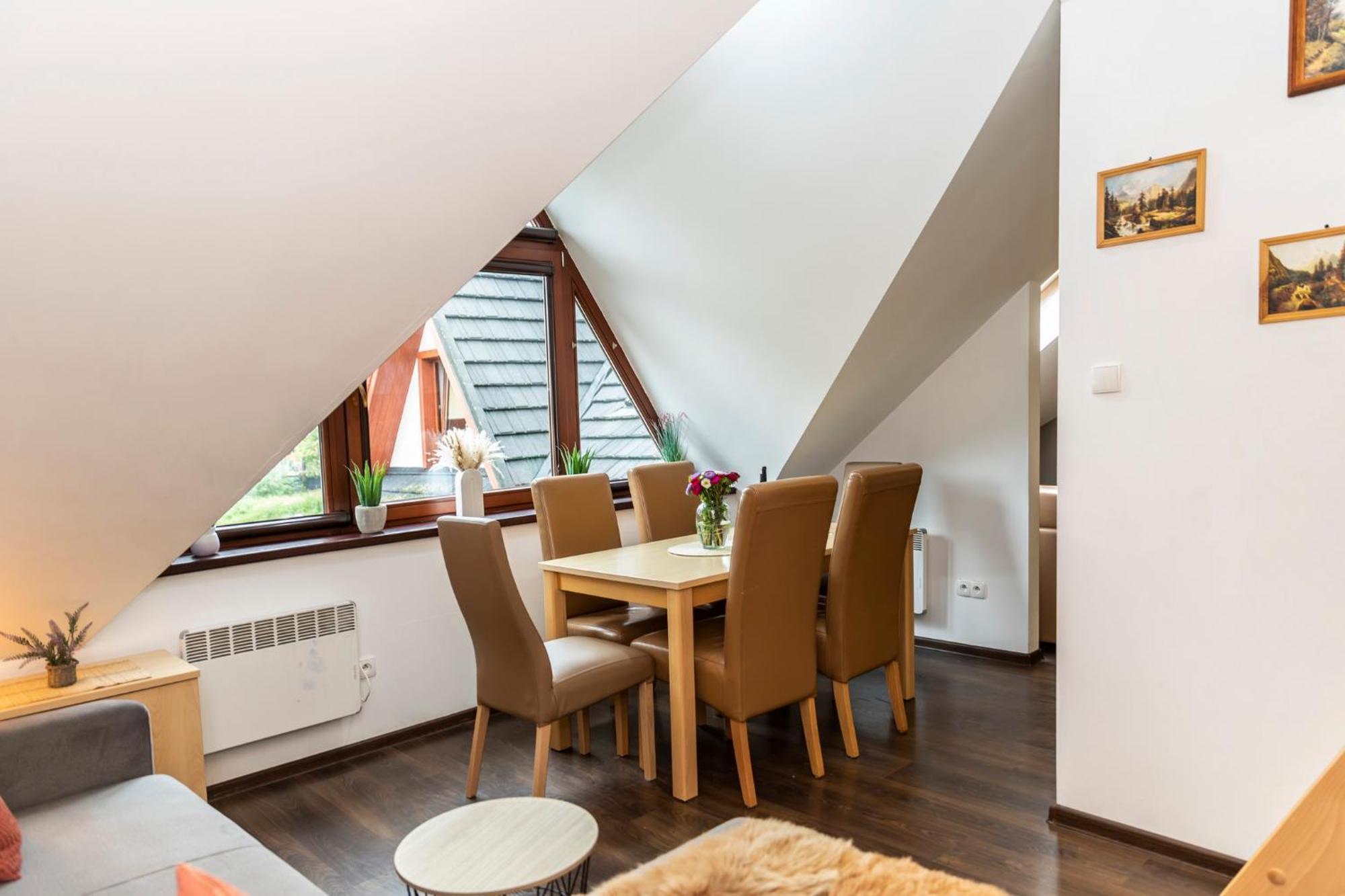 Udanypobyt Apartamenty Przy Dolinach C I D Koscielisko Exterior photo