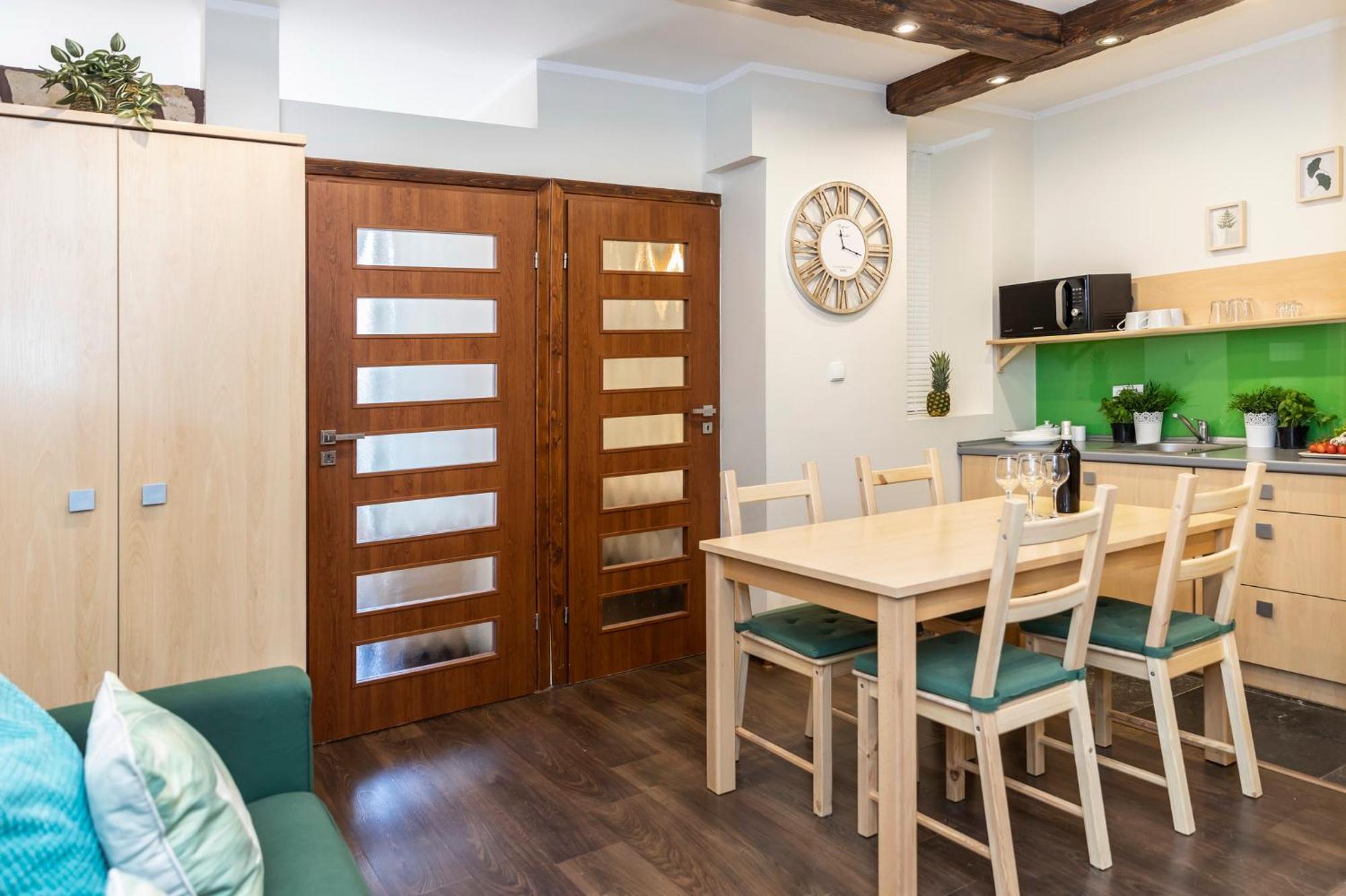 Udanypobyt Apartamenty Przy Dolinach C I D Koscielisko Exterior photo